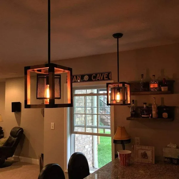 Small Square Chandelier--Black Wood Grain Finish E26*1-US standard
